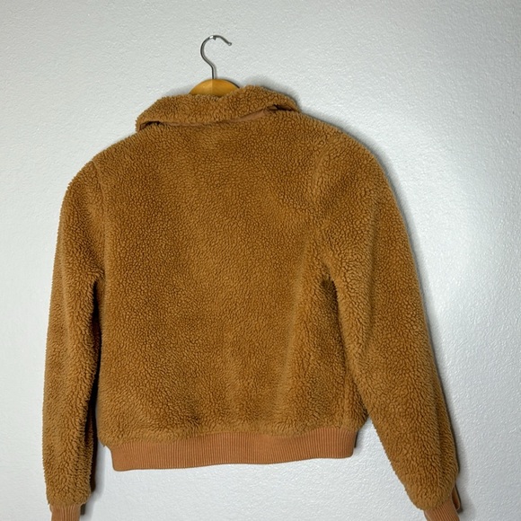 GAP Kids Large Camel Color Sherpa Style Zip Up Jacket - Picture 9 of 12